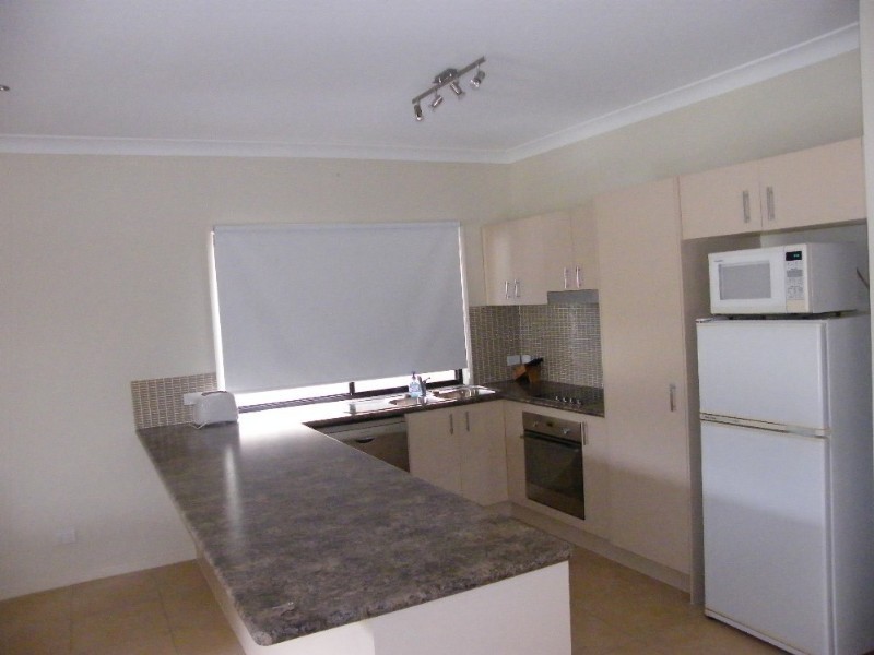 3 Fourteenth Avenue, Kedron QLD 4031