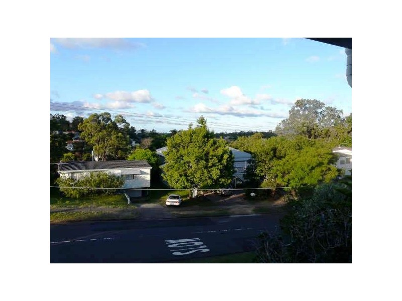 288 Kitchener Road, Stafford Heights QLD 4053