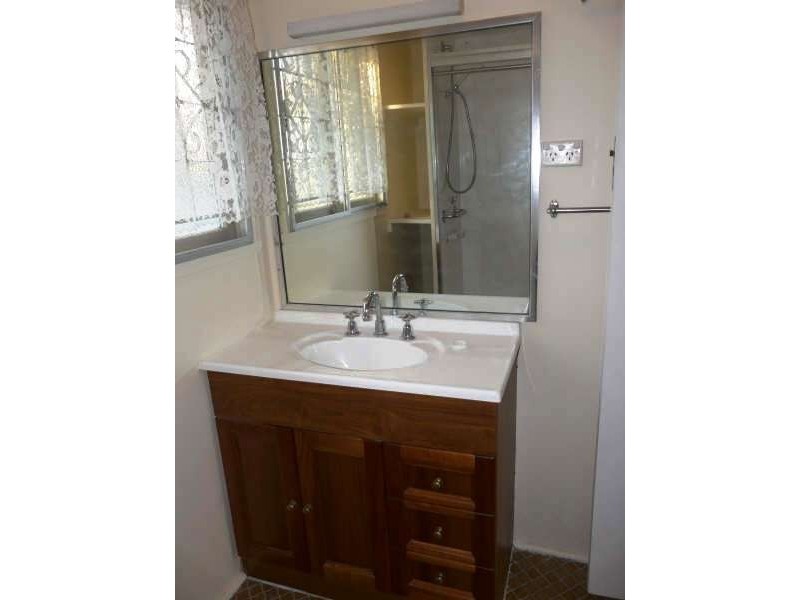 288 Kitchener Road, Stafford Heights QLD 4053