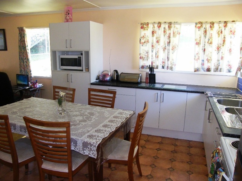 11 Landscape Street, Stafford Heights QLD 4053