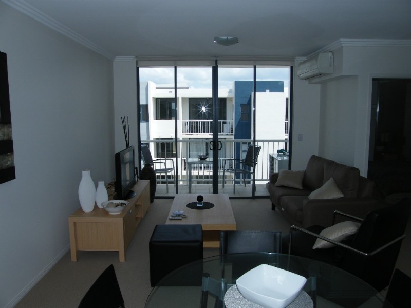 803 Stanley Street, Woolloongabba QLD 4102