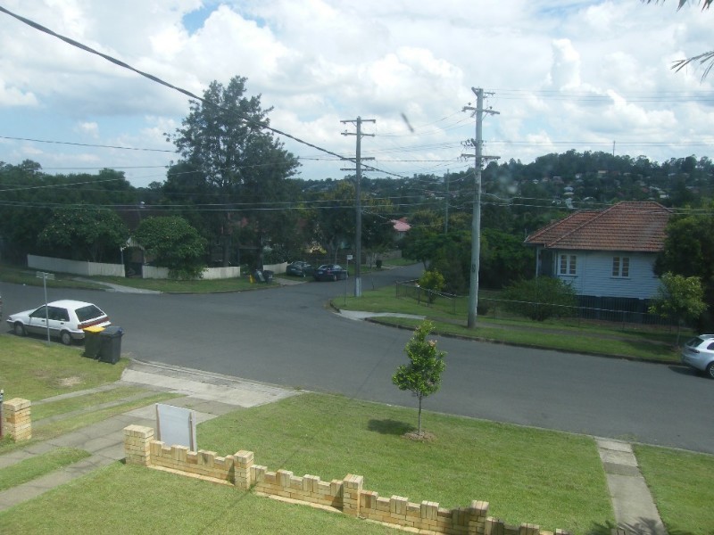 29 Armfield Street, Stafford QLD 4053