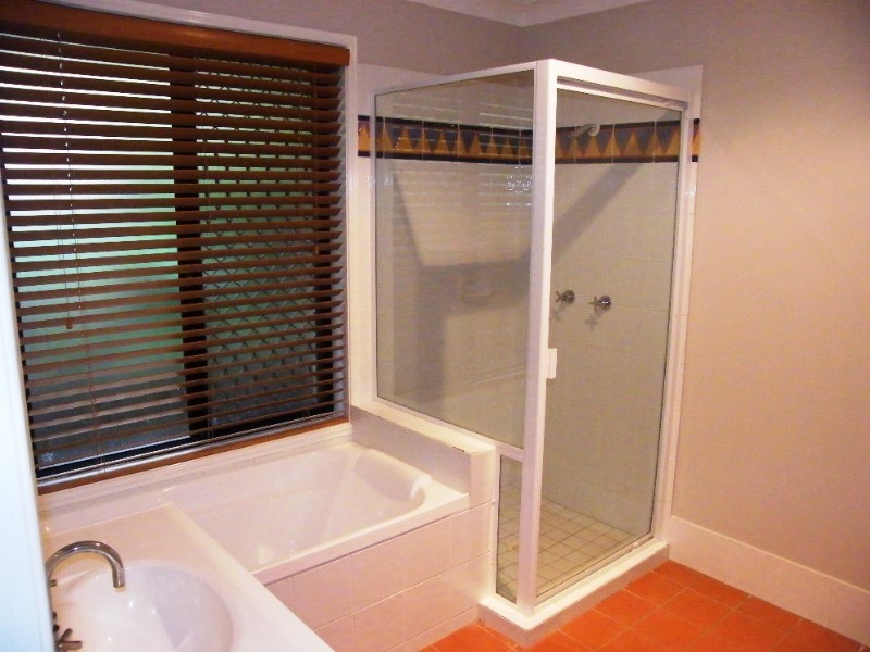 95 Gilford Crescent, Albany Creek QLD 4035