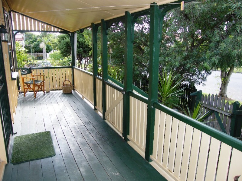 18 Broughton Road, Kedron QLD 4031