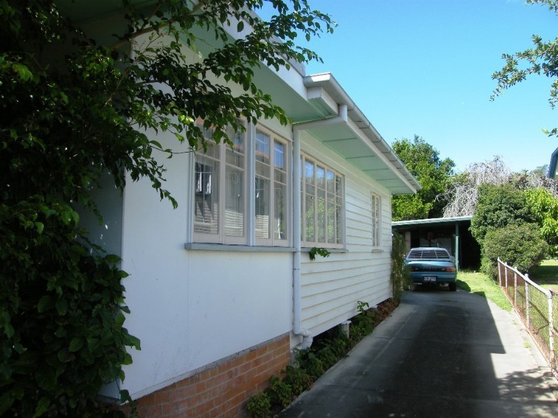 6 Midson Street, Stafford QLD 4053