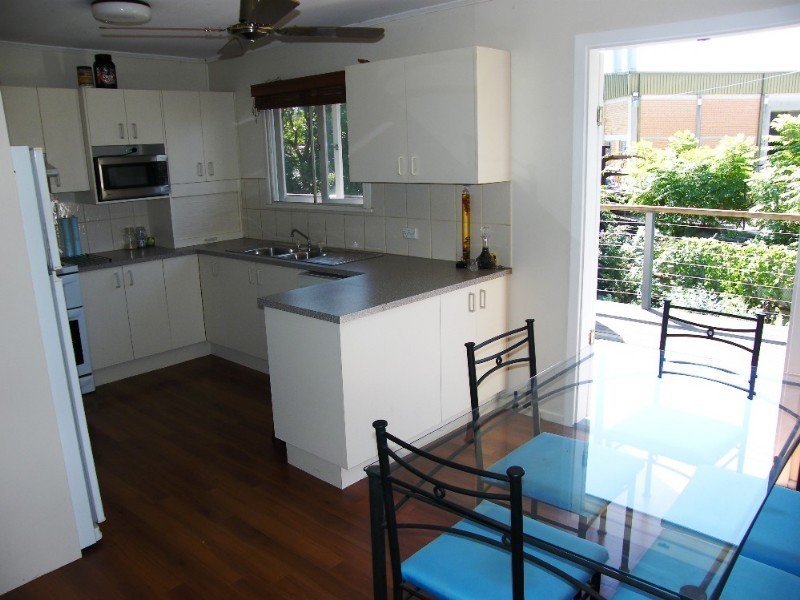 6 Chesilton Street, Kedron QLD 4031