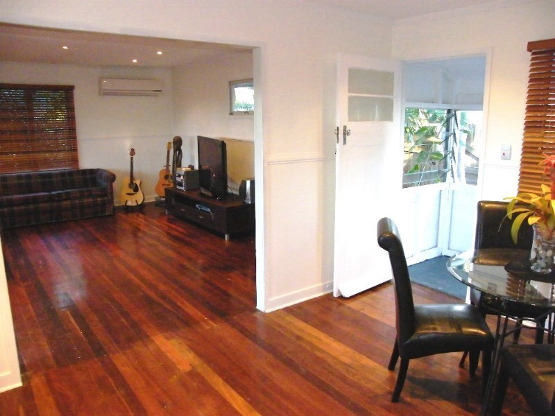 198 Appleby Road, Stafford Heights QLD 4053