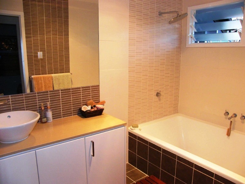 198 Appleby Road, Stafford Heights QLD 4053