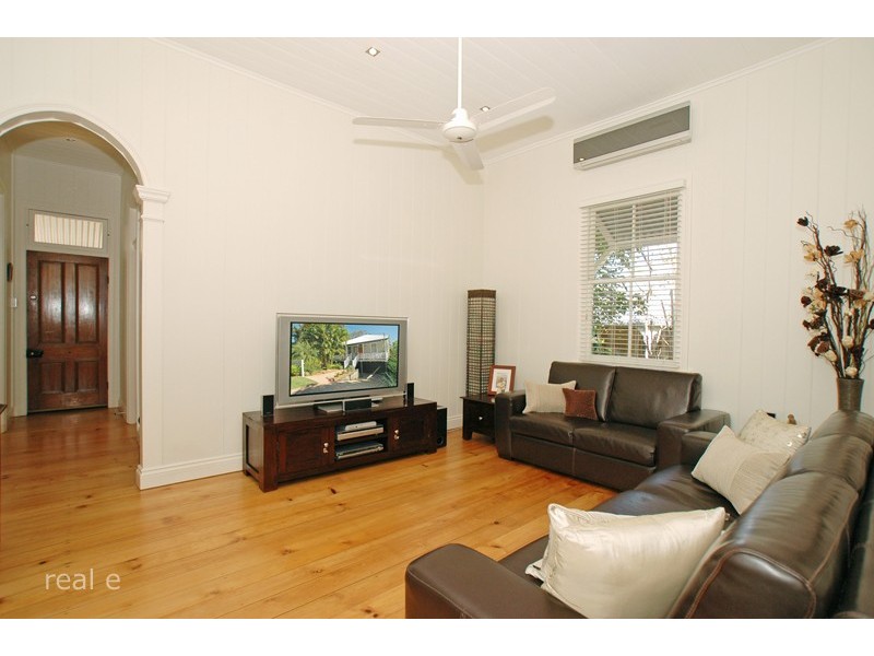 48 Gaunt Street, Newmarket QLD 4051