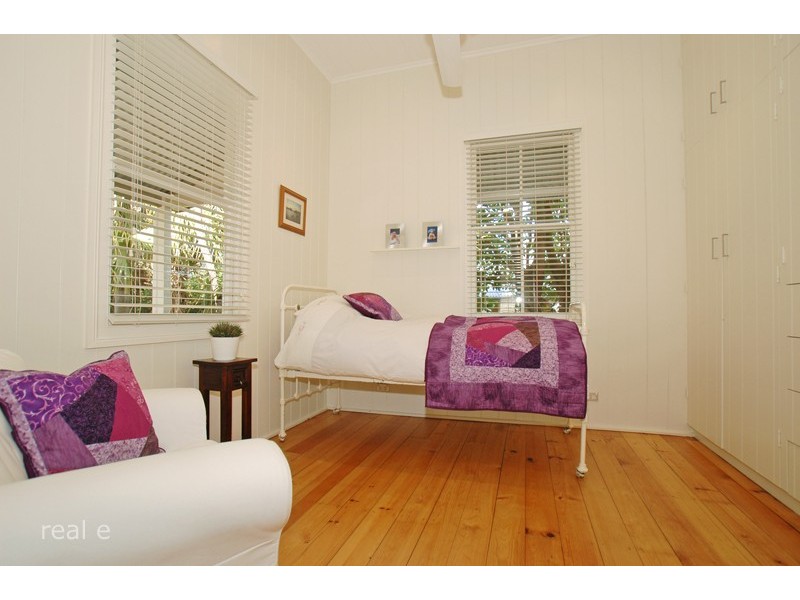 48 Gaunt Street, Newmarket QLD 4051