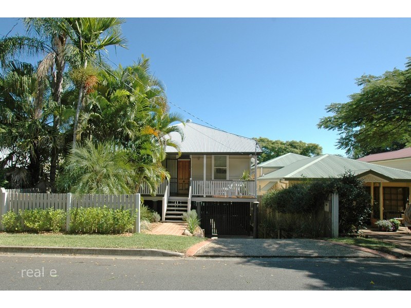 48 Gaunt Street, Newmarket QLD 4051