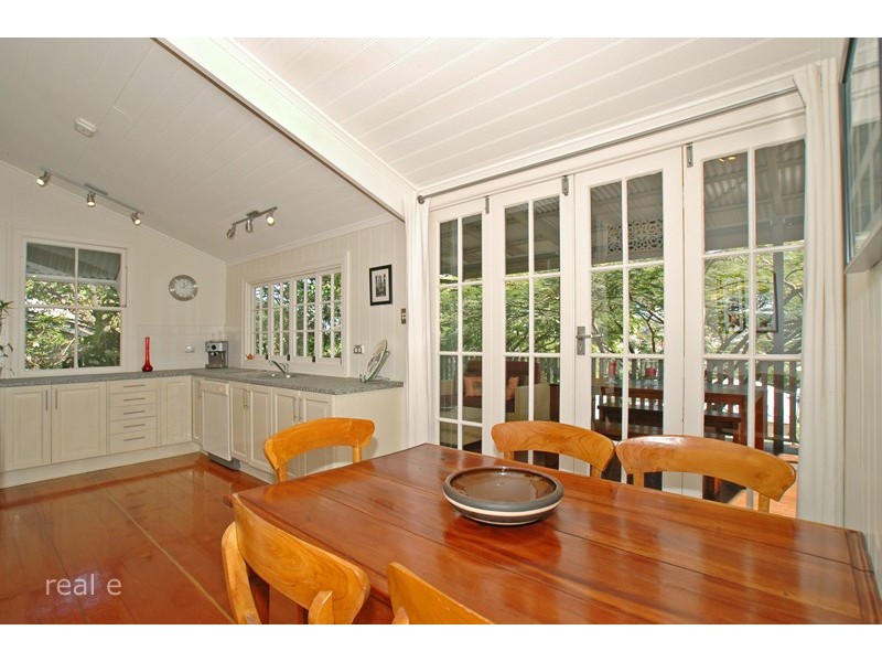 48 Gaunt Street, Newmarket QLD 4051