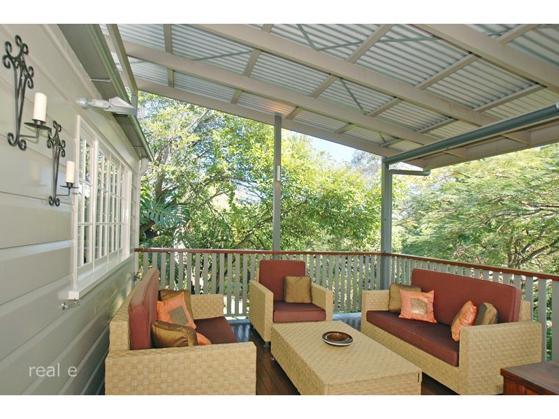 48 Gaunt Street, Newmarket QLD 4051