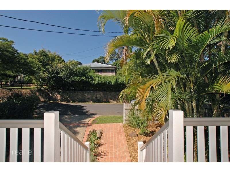 48 Gaunt Street, Newmarket QLD 4051