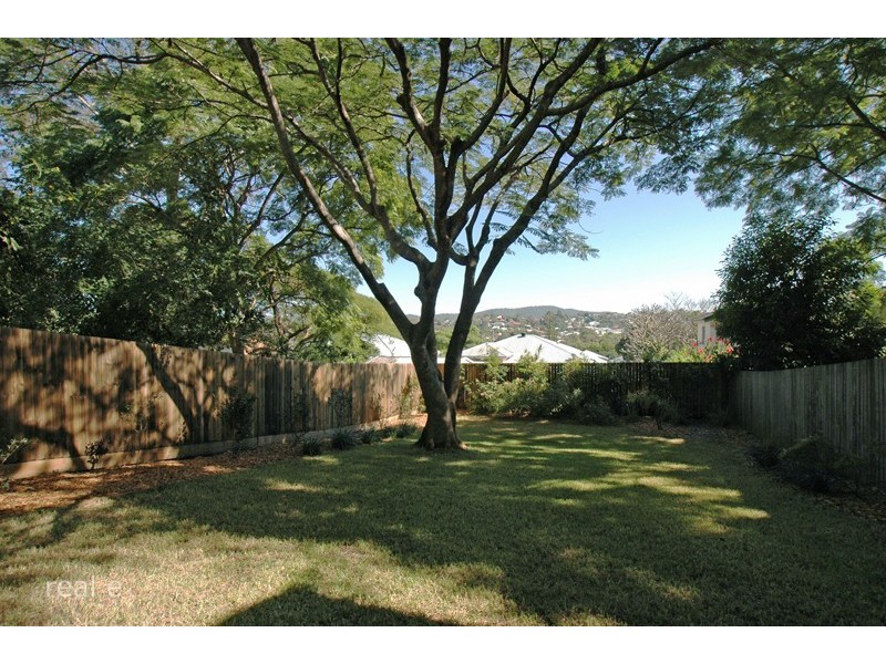 48 Gaunt Street, Newmarket QLD 4051