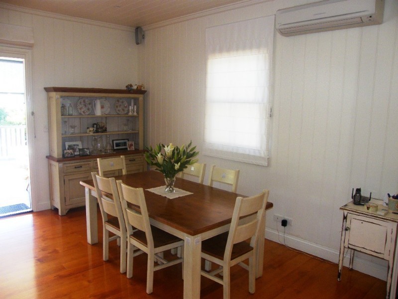 14 Price  Street, Wooloowin QLD 4030