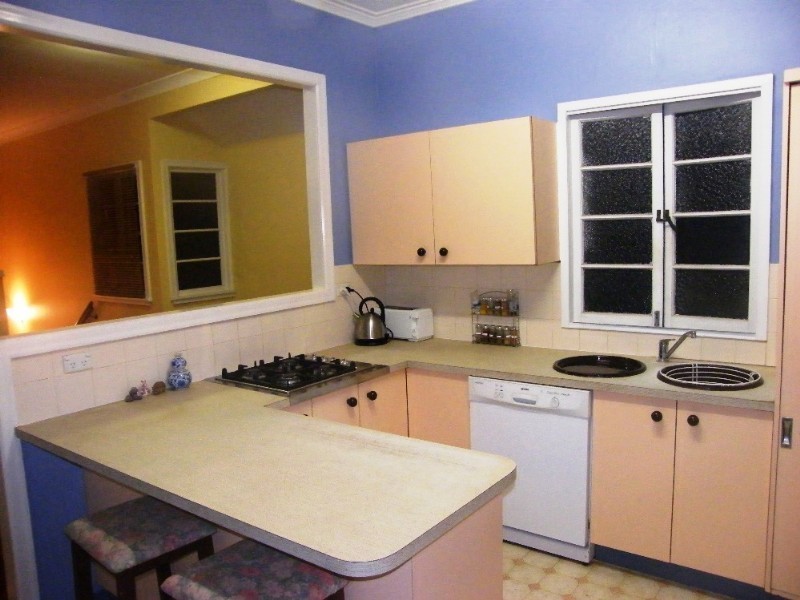 Grange QLD 4051
