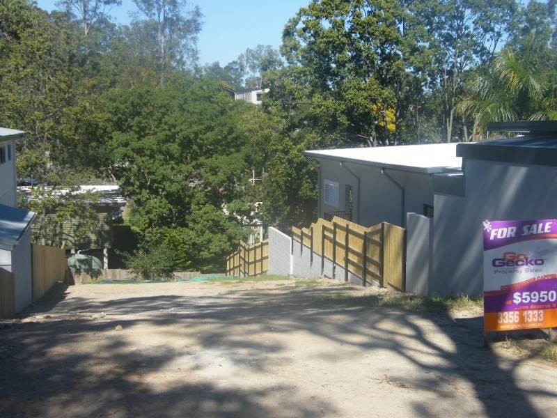 24 Henry Street, Chapel Hill QLD 4069