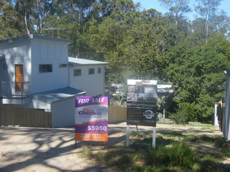 24 Henry Street, Chapel Hill QLD 4069