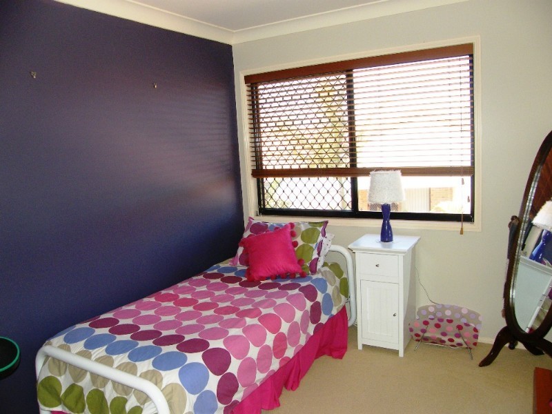16 Cosby PL, Mcdowall QLD 4053