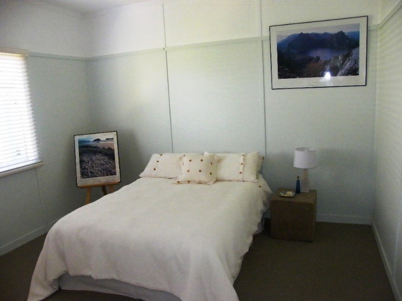 11 Bertram Street, Stafford QLD 4053