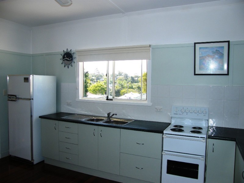 11 Bertram Street, Stafford QLD 4053