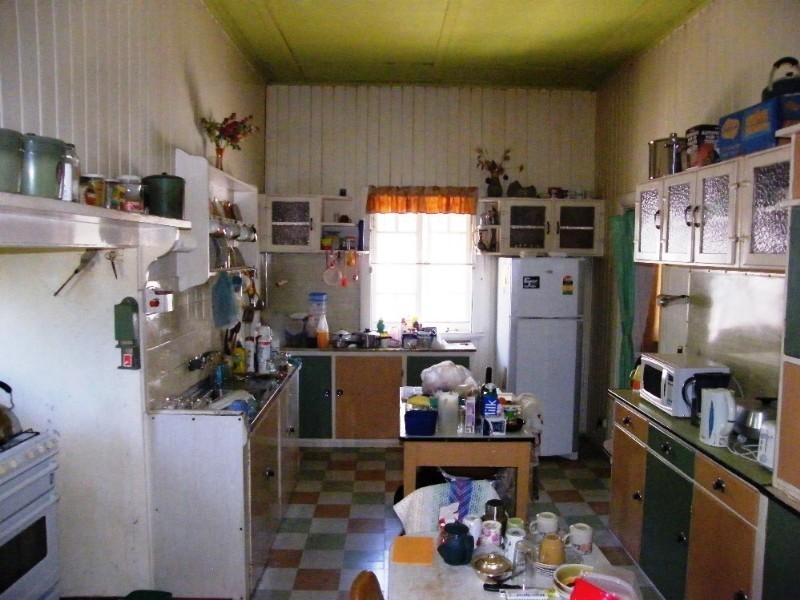 41 Tenth Avenue, Kedron QLD 4031