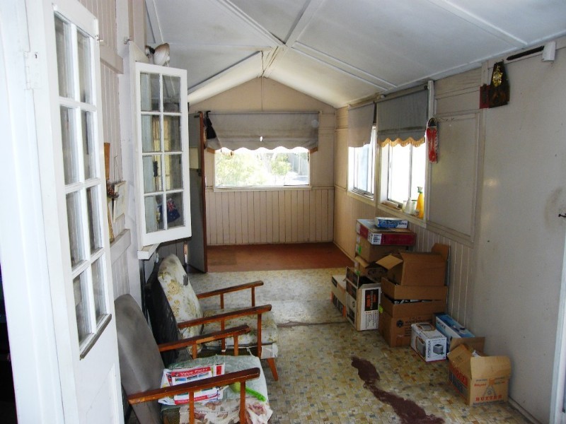 41 Tenth Avenue, Kedron QLD 4031