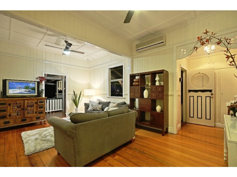 34 Constitution Road, Windsor QLD 4030