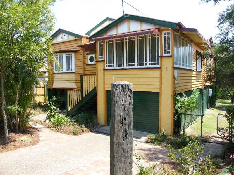 17 Prince Street, Grange QLD 4051