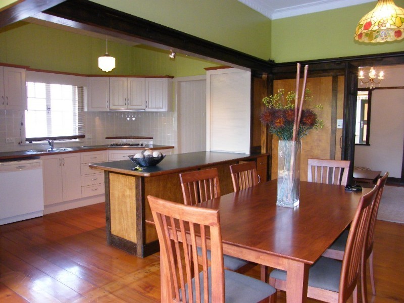 17 Prince Street, Grange QLD 4051