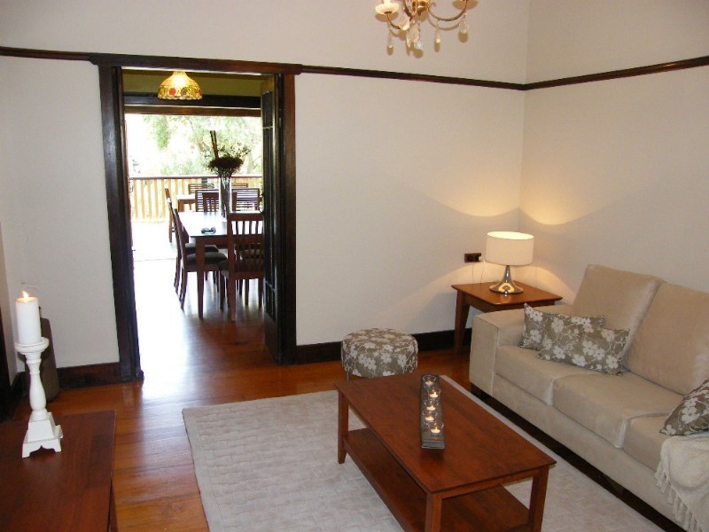 17 Prince Street, Grange QLD 4051