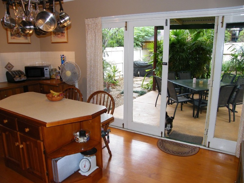 13 Blackmore Street, Windsor QLD 4030