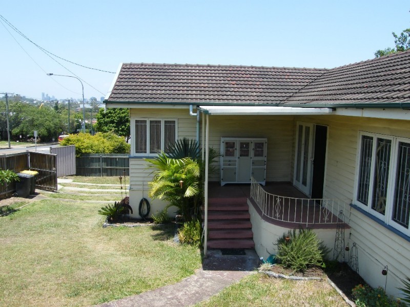 230 Webster Road, Stafford QLD 4053