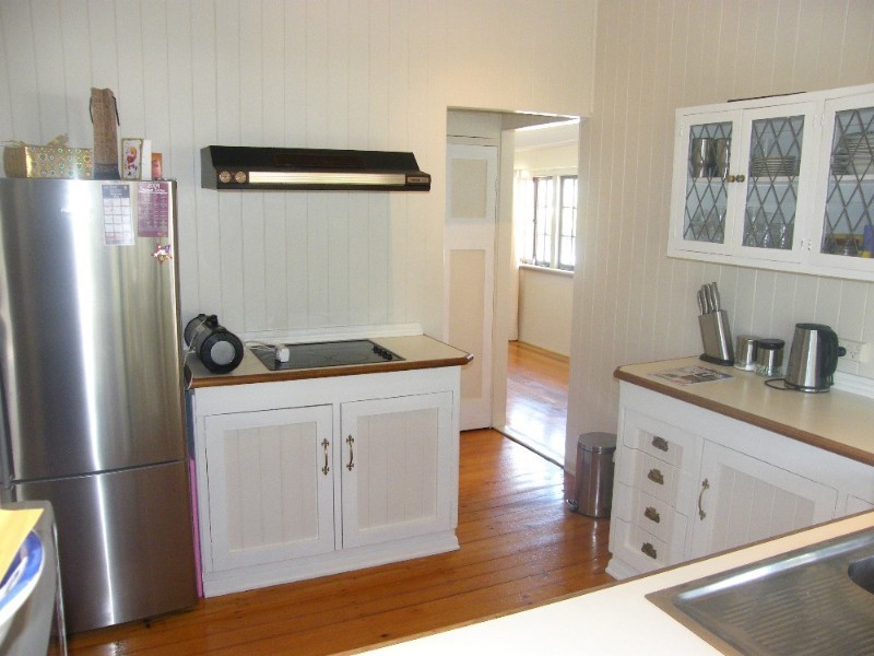 36 Days Road, Grange QLD 4051