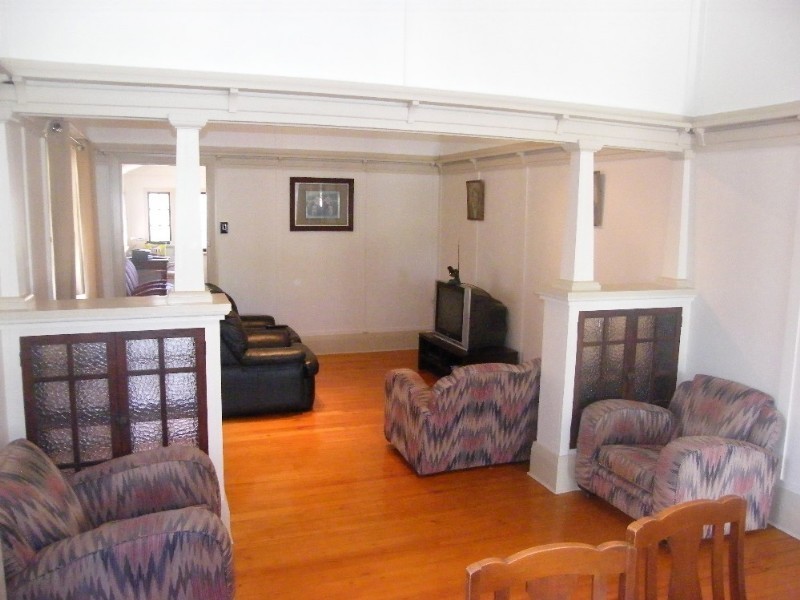 36 Days Road, Grange QLD 4051