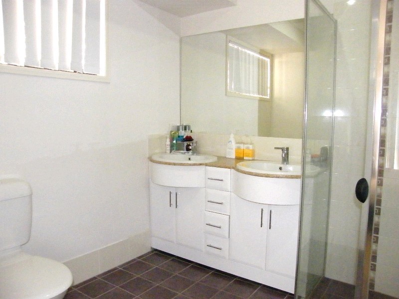 79 Royal Parade, Alderley QLD 4051