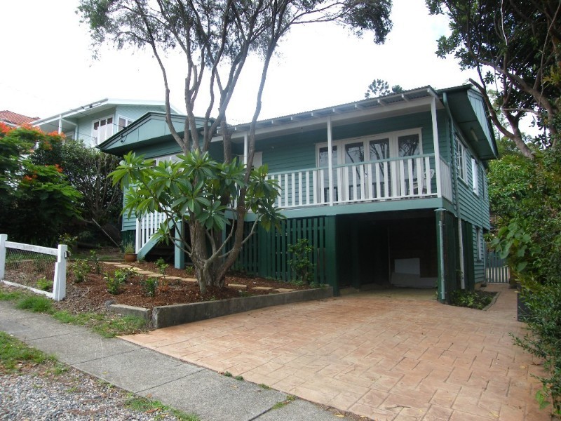 5 Wilgarning Street, Stafford Heights QLD 4053