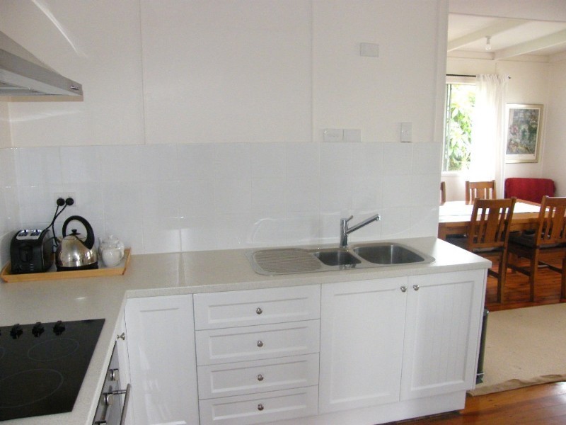 5 Wilgarning Street, Stafford Heights QLD 4053