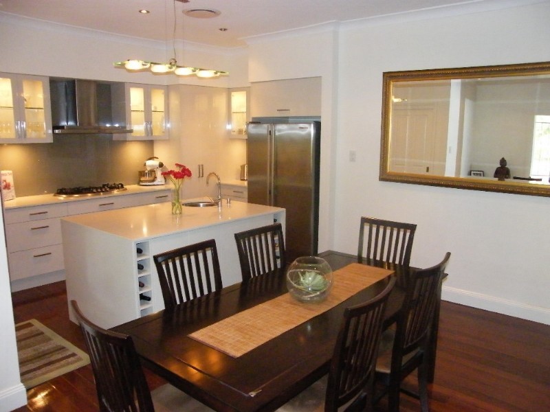 87 Pateena Street, Stafford QLD 4053