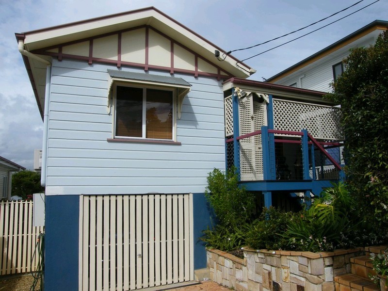 129 Main Avenue, Windsor QLD 4030