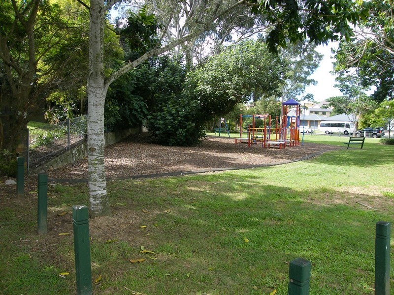 69 Flockton Street, Stafford Heights QLD 4053