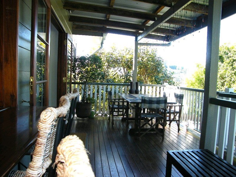 42 Erneton Street, Newmarket QLD 4051