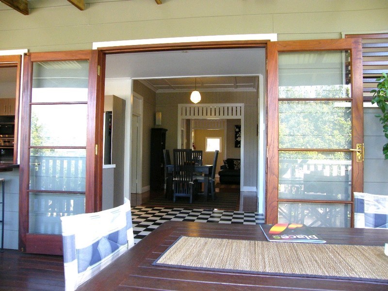 42 Erneton Street, Newmarket QLD 4051