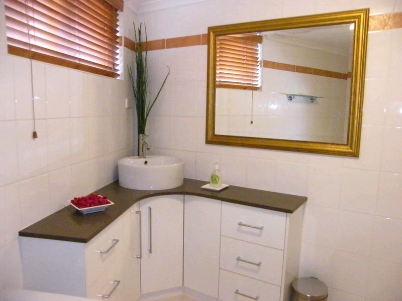 2/25 Scott Road, Herston QLD 4006