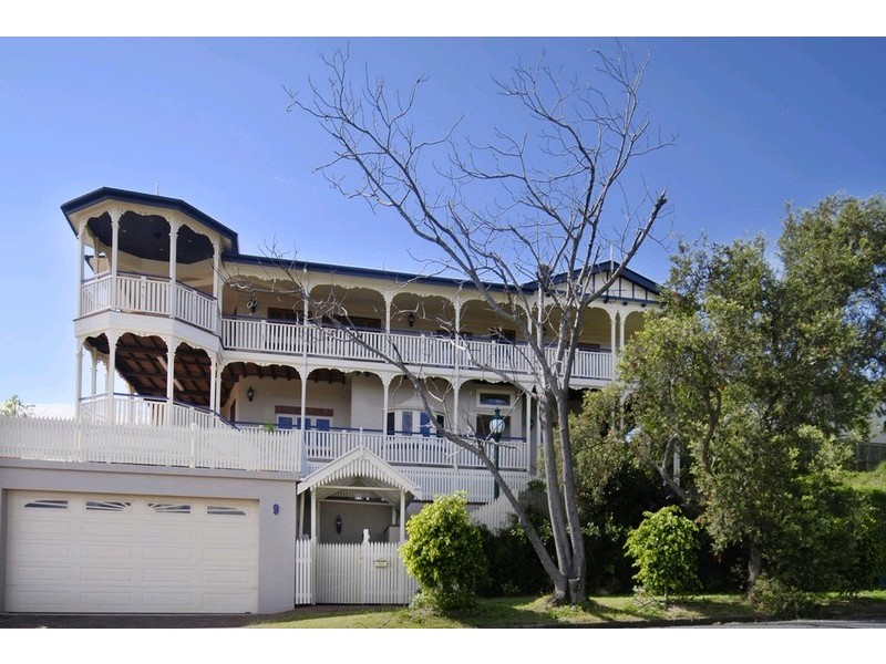 9 Colston Road, Grange QLD 4051