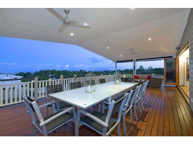 75 Welbeck Street, Alderley QLD 4051