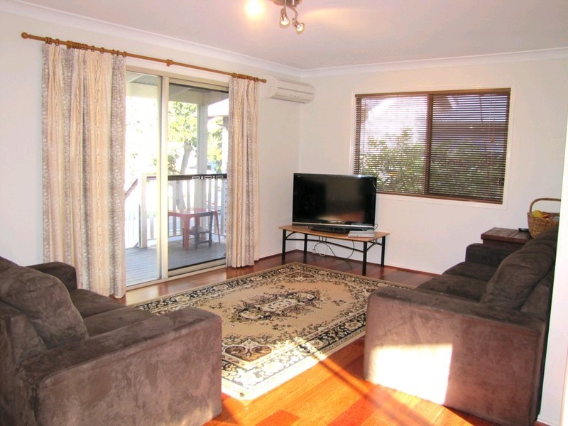 4 Shaw Road, Wooloowin QLD 4030