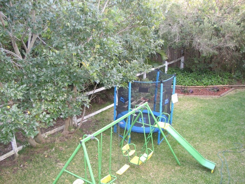 4 Shaw Road, Wooloowin QLD 4030