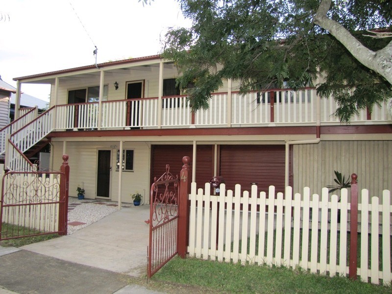 4 Shaw Road, Wooloowin QLD 4030